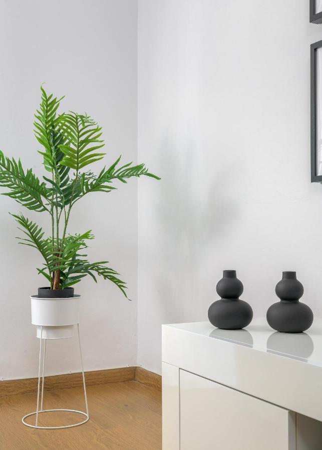 Harmony Elegant Central Apartment Rhodes City Exterior foto
