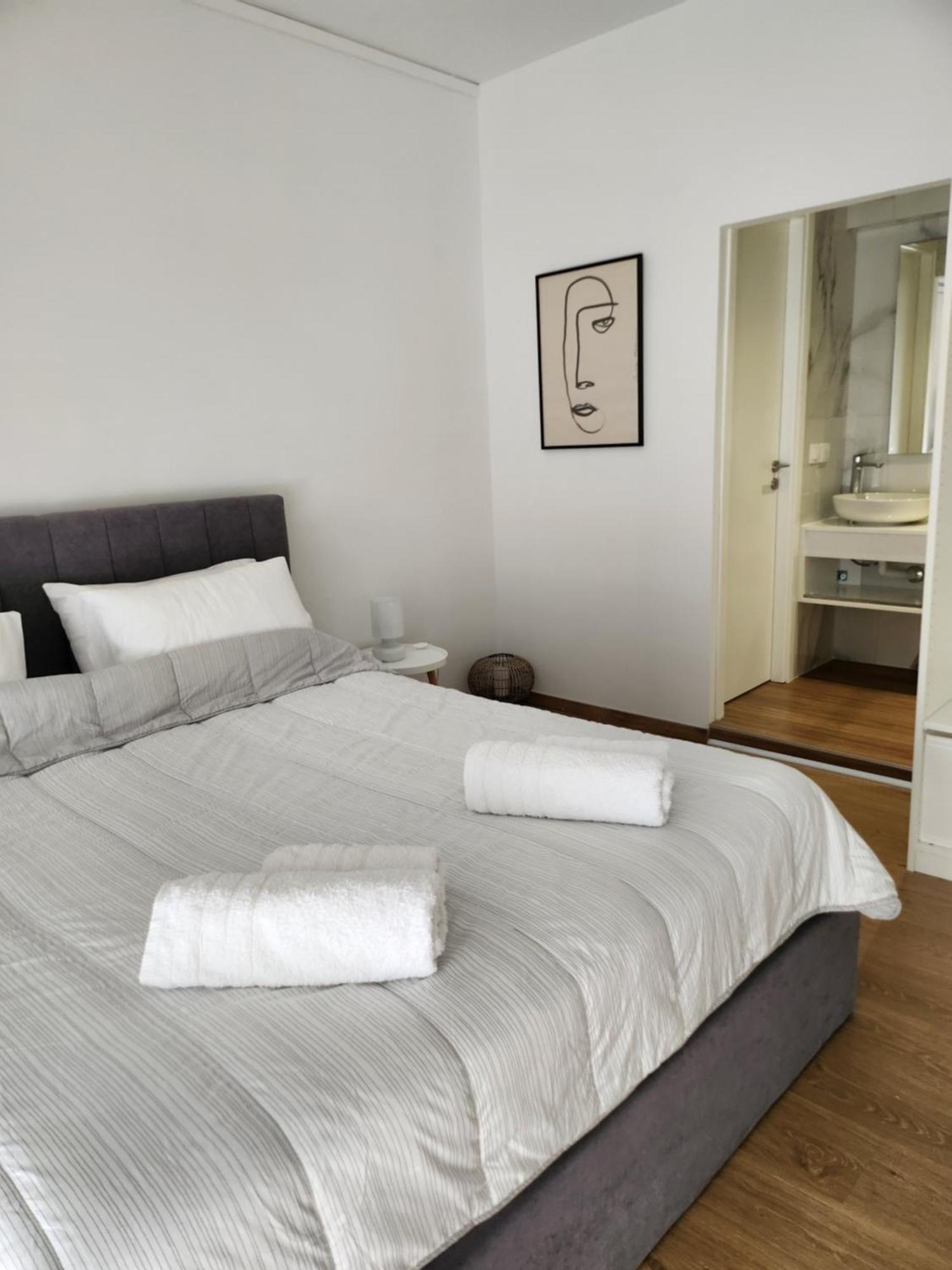 Harmony Elegant Central Apartment Rhodes City Exterior foto