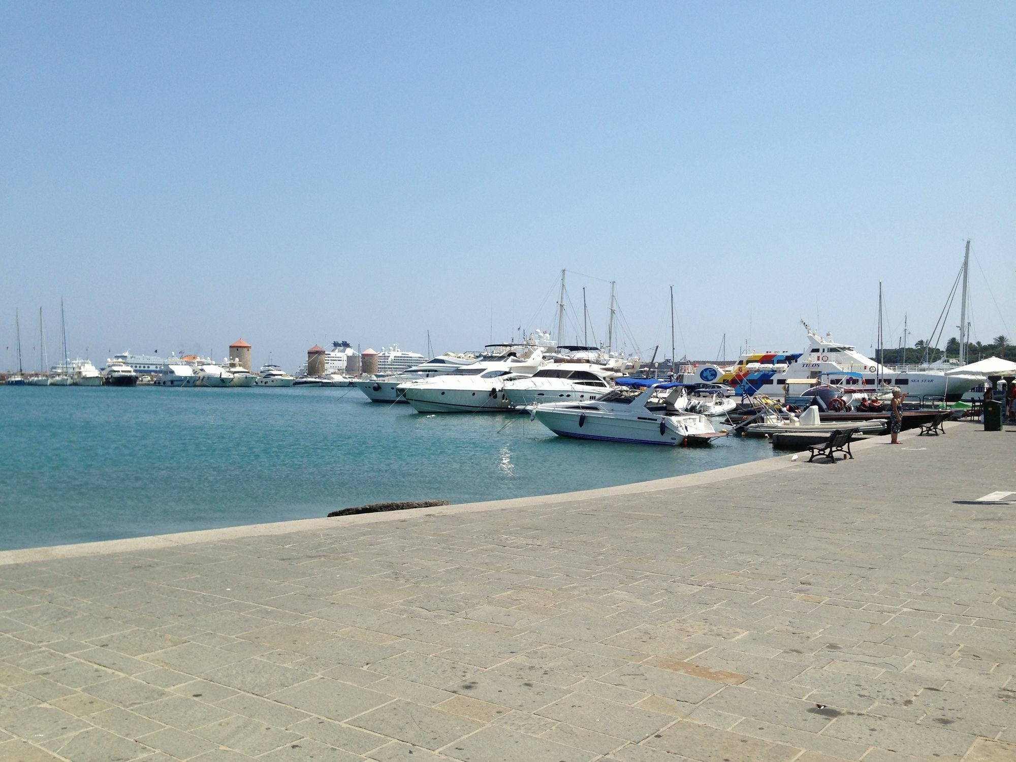 Harmony Elegant Central Apartment Rhodes City Exterior foto